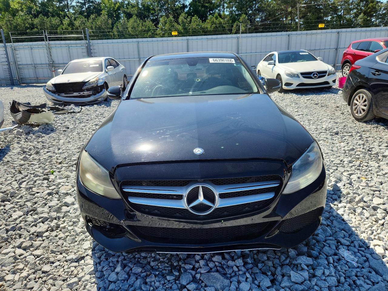 2015 Mercedes-benz C 300 Black vin: 55SWF4JB2FU088008
