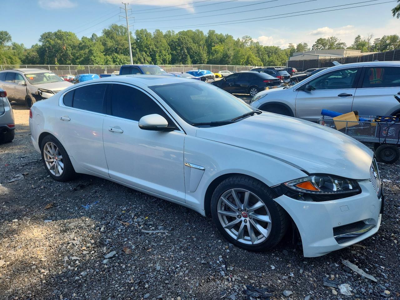 2015 Jaguar Xf 2.0t Premium White vin: SAJWA0FS5FPU58926