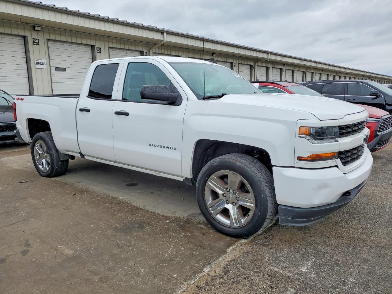 2019 Chevrolet Silverado Ld K1500 Custom Белый vin: 2GCVKMEC6K1173524