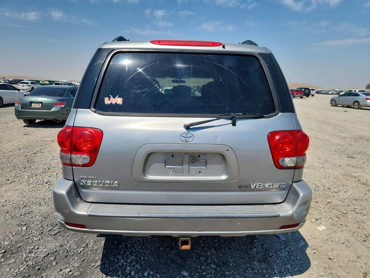 2006 Toyota Sequoia Sr5 Silver vin: 5TDBT44A06S260981