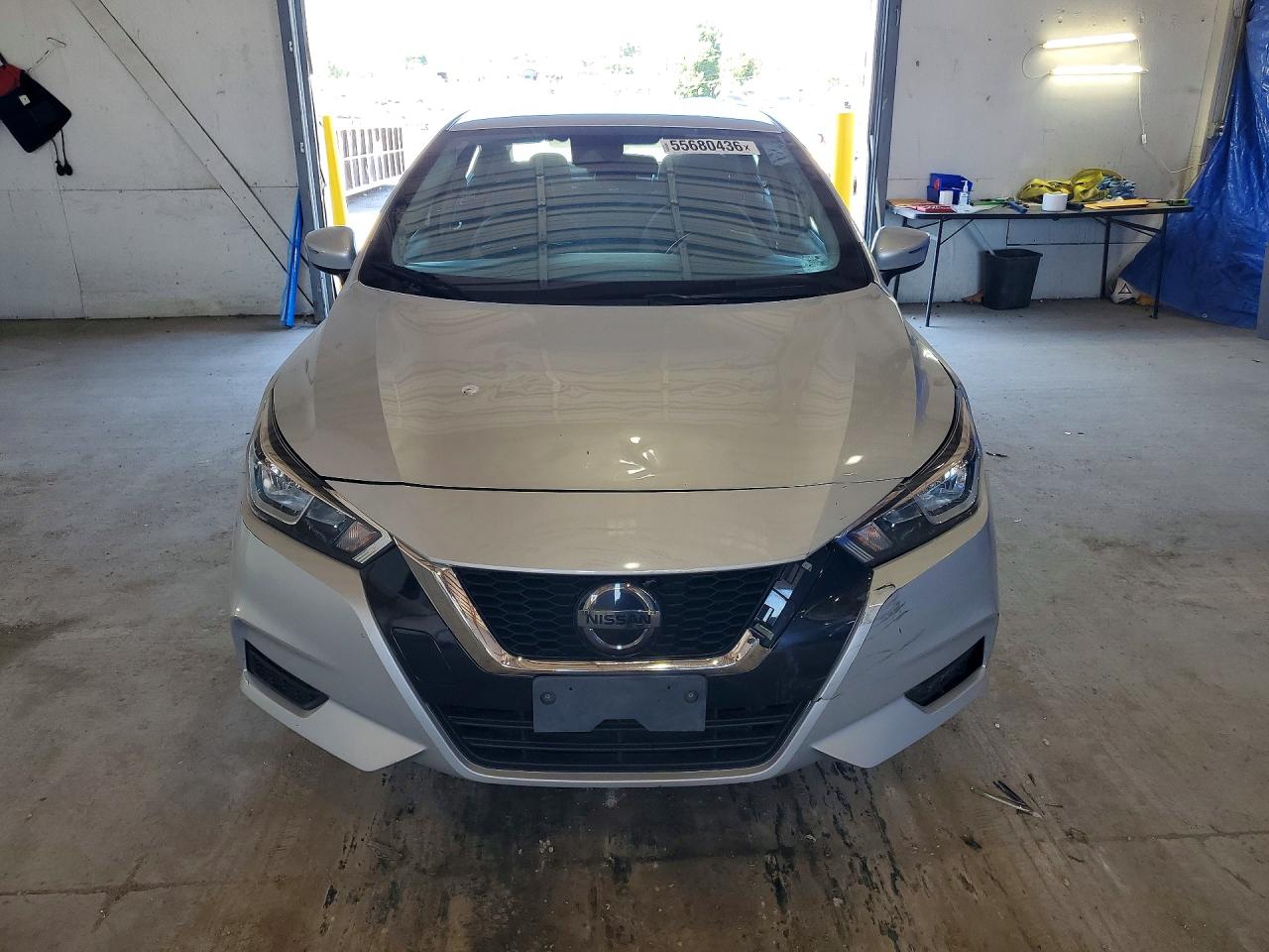 2020 Nissan Versa Sv Серебряный vin: 3N1CN8EV8LL808012