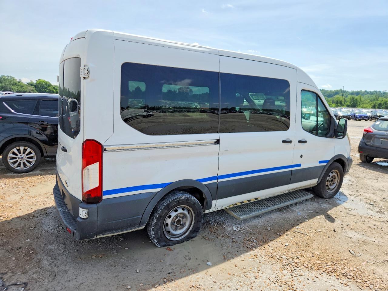 2015 Ford Transit T-150 White vin: 1FDZK1CM6FKB12719