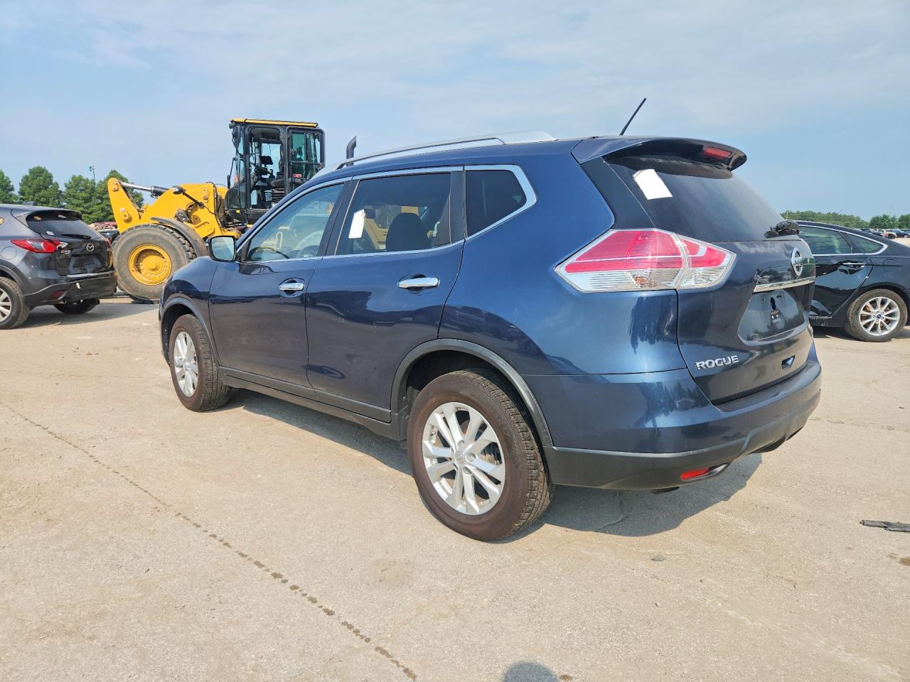 2015 Nissan Rogue Sv Blue vin: KNMAT2MV3FP525633