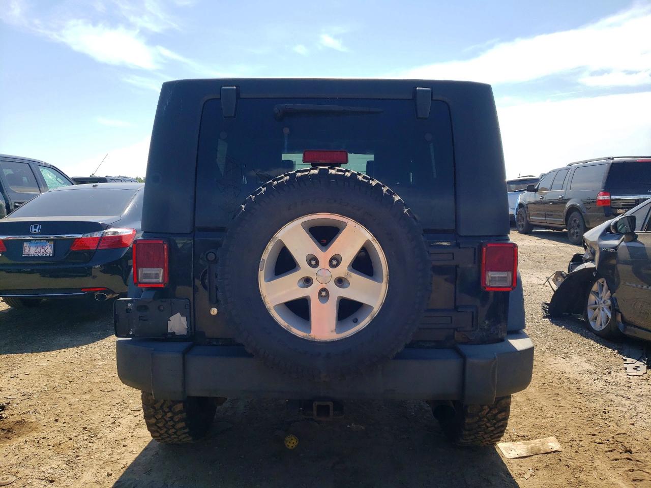 2007 Jeep Wrangler X Black vin: 1J4GA39127L196518
