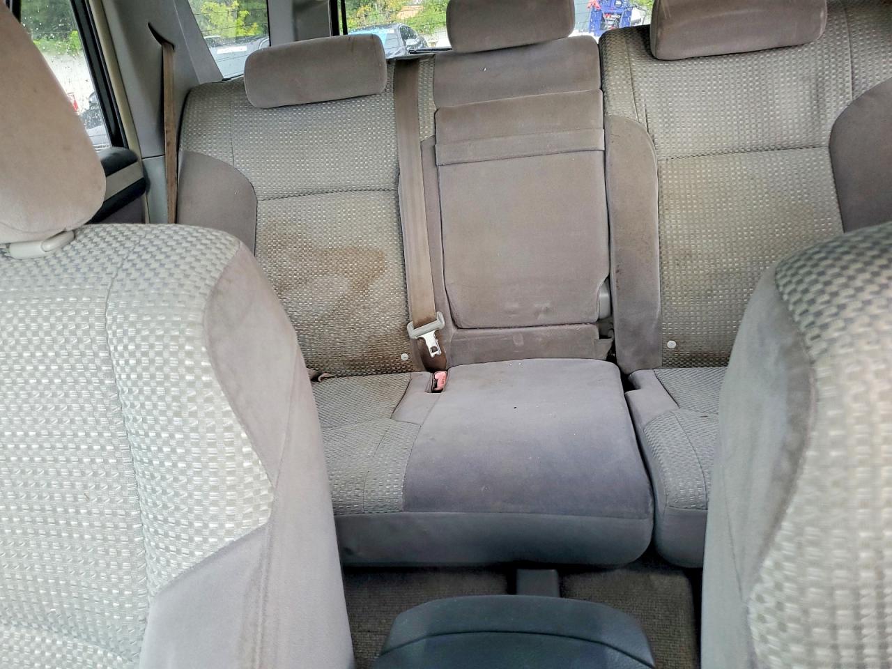 2005 Toyota 4runner Sr5 White vin: JTEBU14R758051821