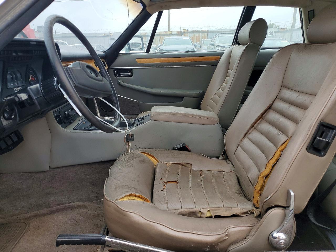 1984 Jaguar Xjs White vin: SAJNV5842EC113497