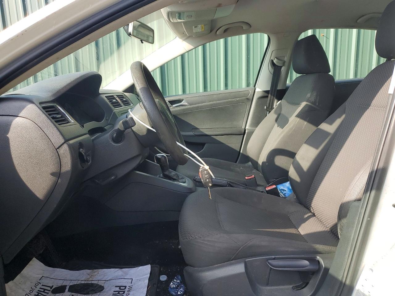 2013 Volkswagen Jetta Base White vin: 3VW2K7AJ0DM227918