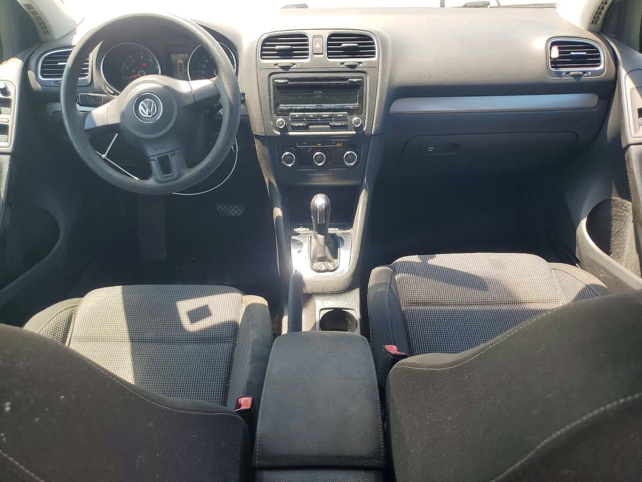 2013 Volkswagen Golf Silver vin: WVWDB7AJ7DW116911