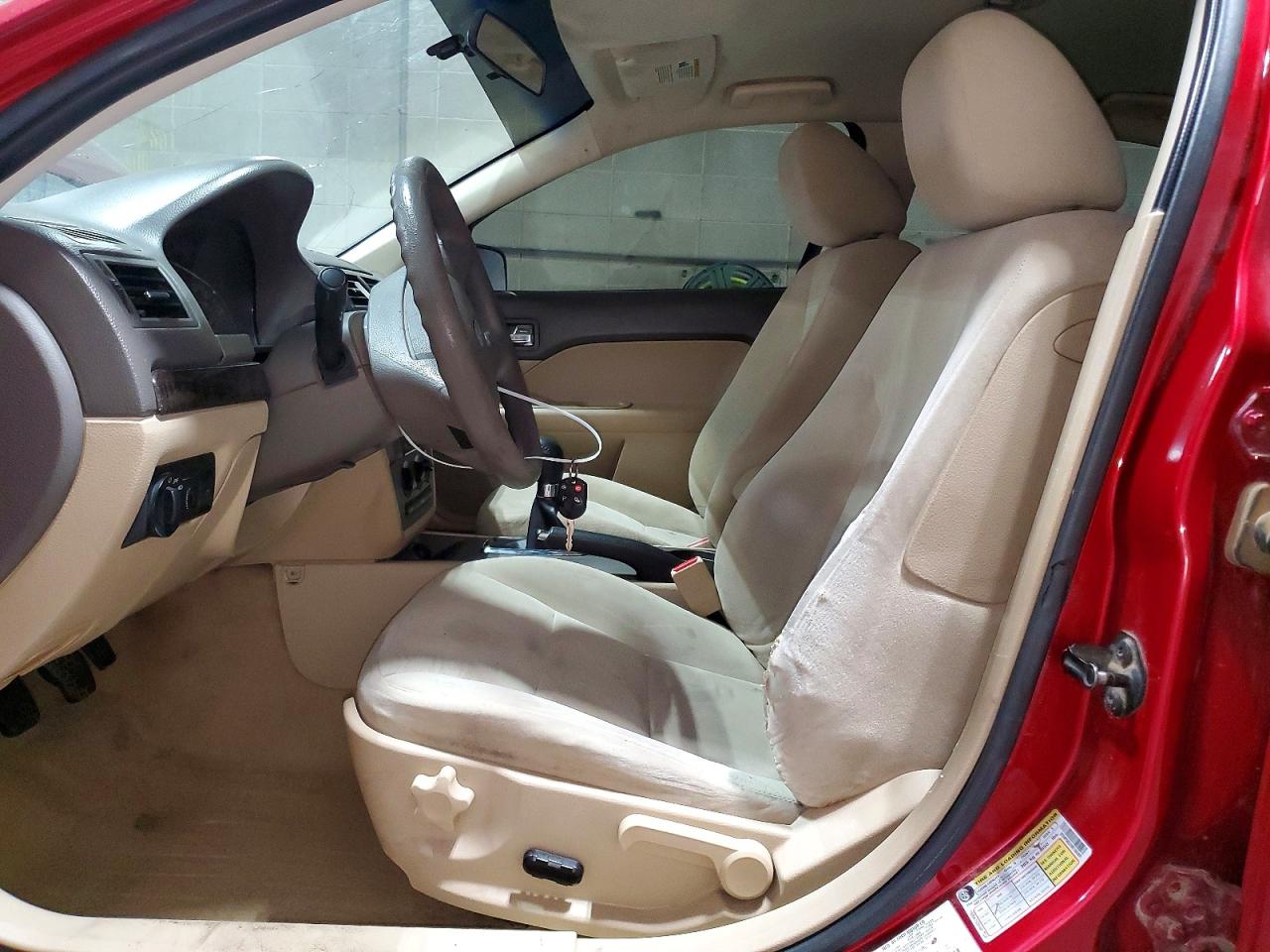 2009 Ford Fusion S Красный vin: 3FAHP06Z59R186089