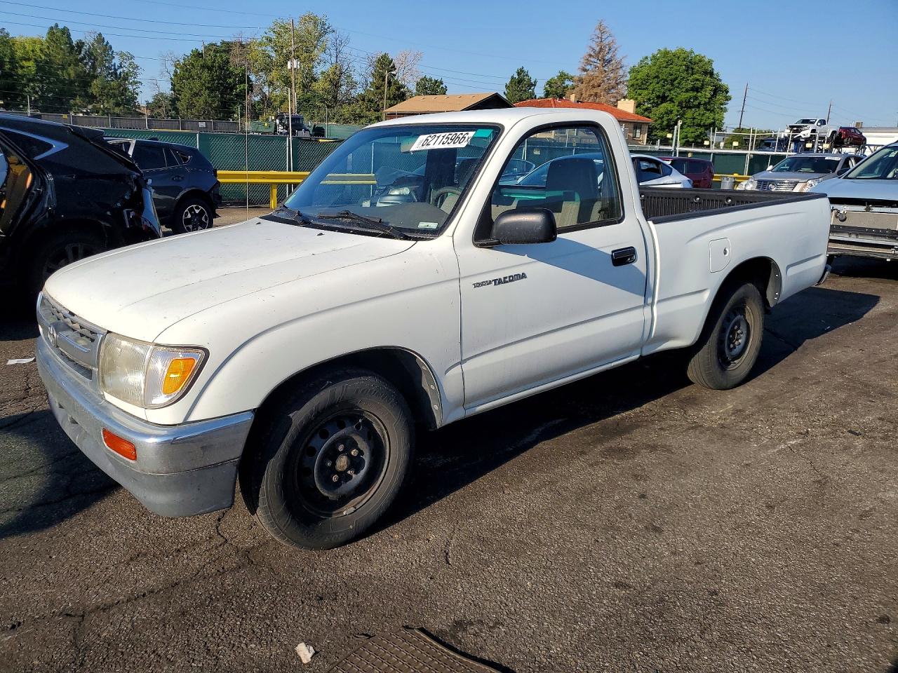 1997 Toyota Tacoma Base White vin: 4TANL42N2VZ257219