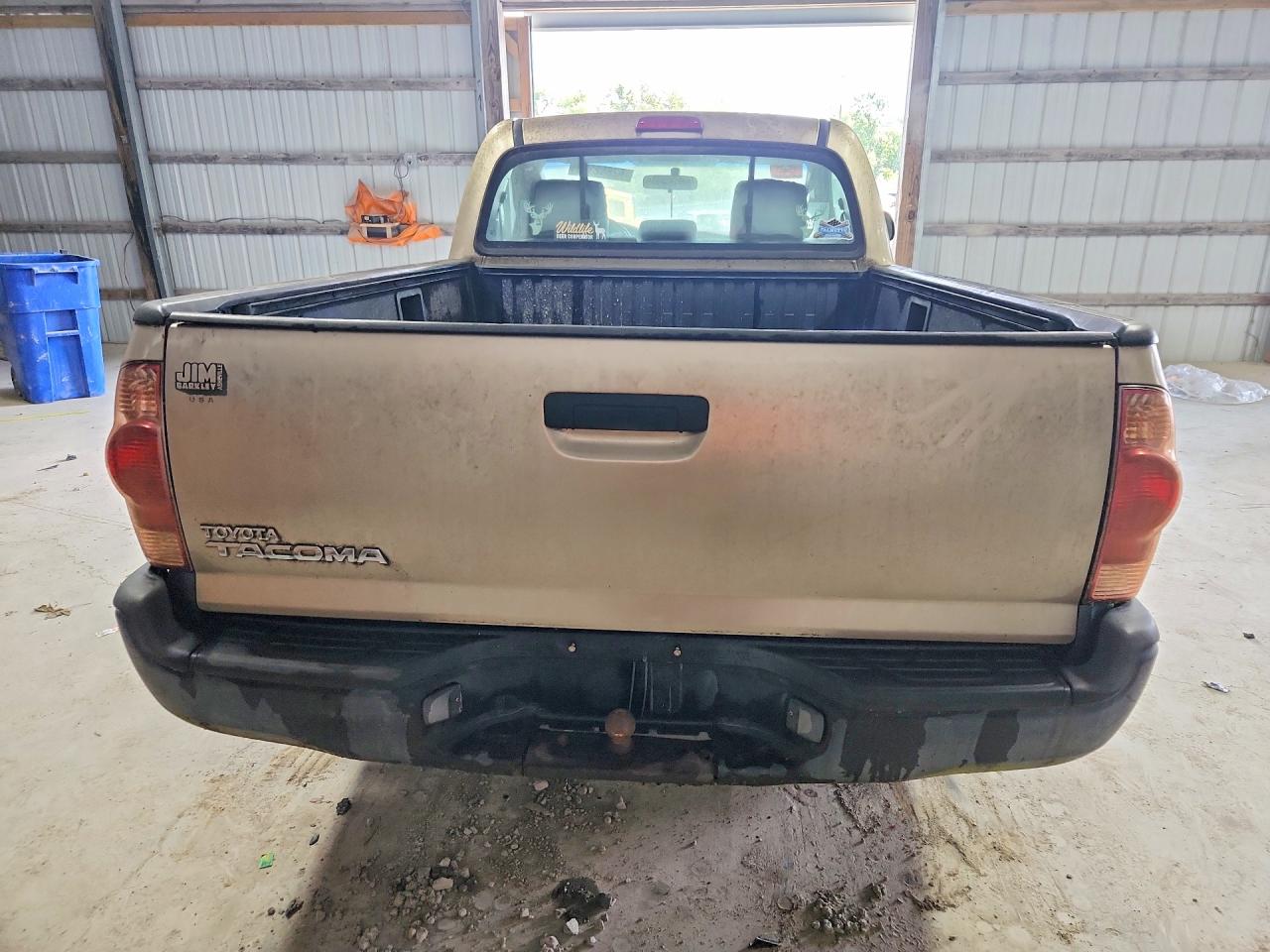 2006 Toyota Tacoma Base Tan vin: 5TENX22N96Z173661