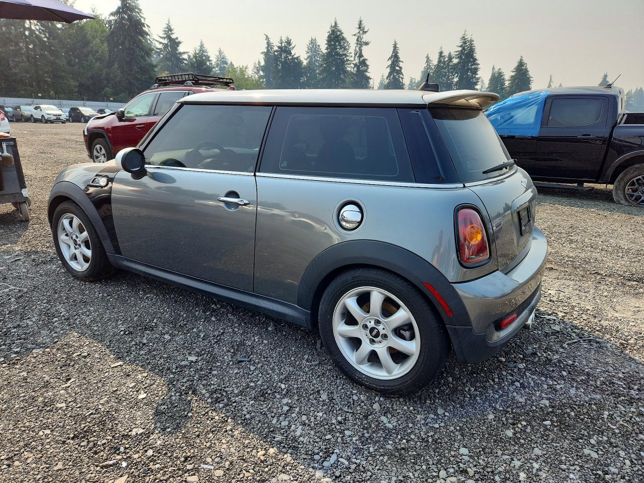 2007 Mini Cooper S Gray vin: WMWMF73557TL85058