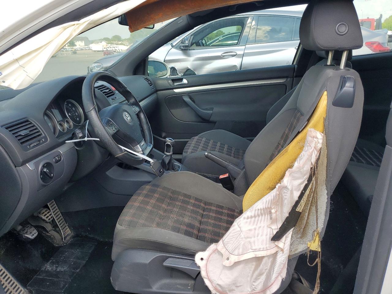 2008 Volkswagen Gti Белый vin: WVWEV71K98W115916