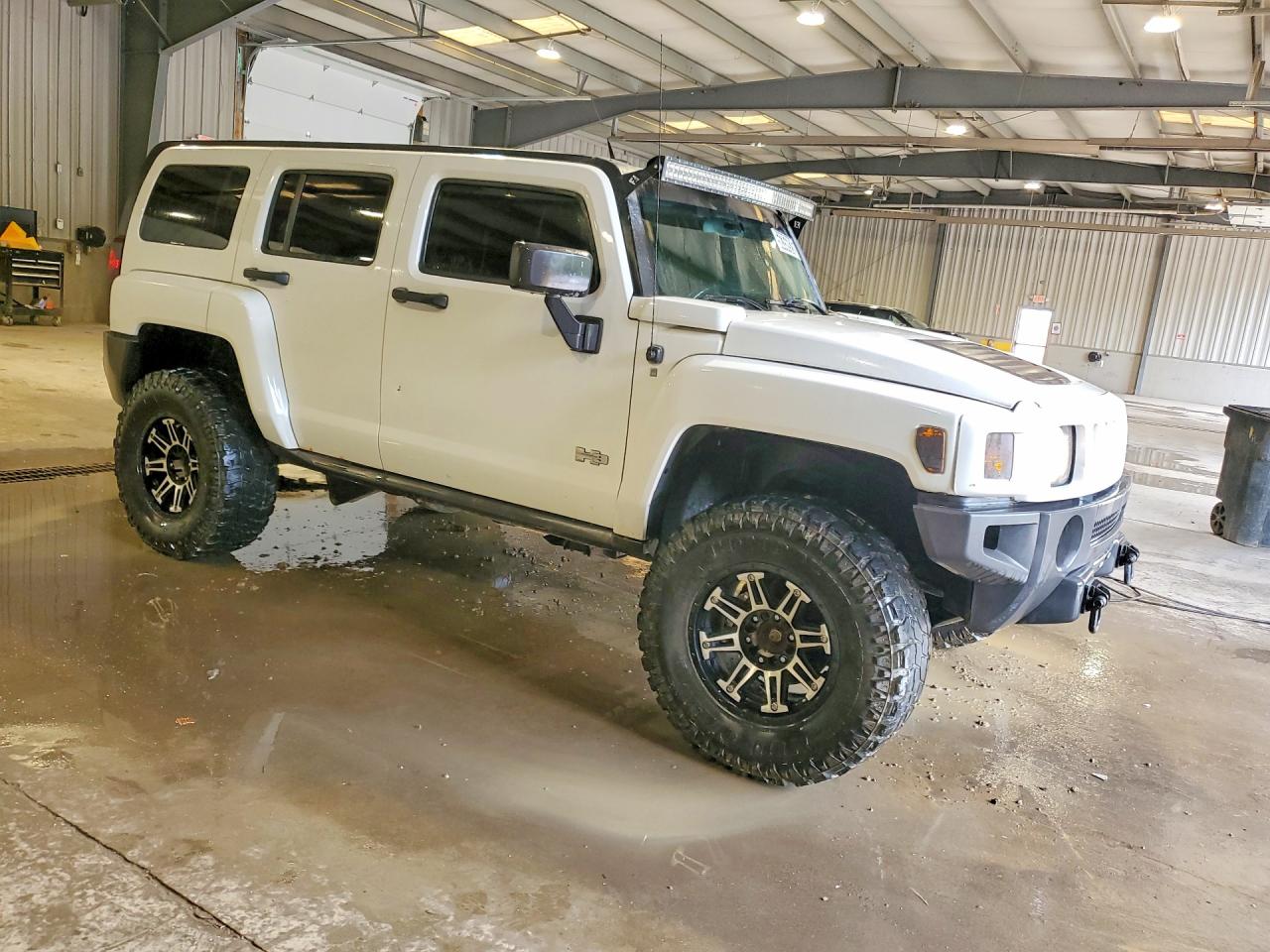 2006 Hummer H3 White vin: 5GTDN136068306921