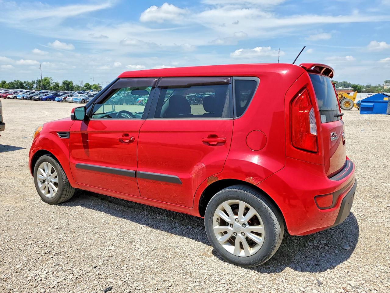 2012 Kia Soul + Red vin: KNDJT2A65C7449731