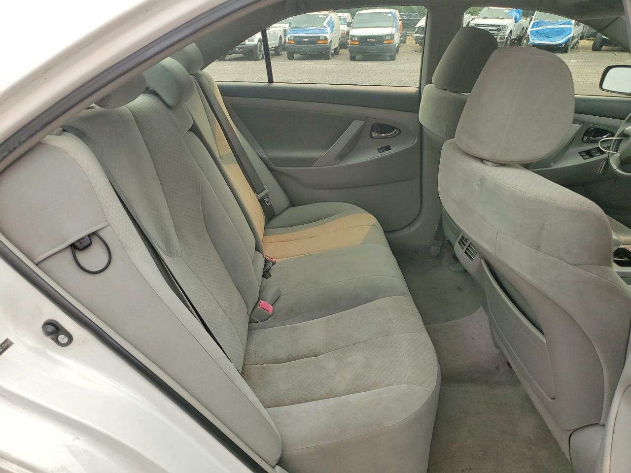 2007 Toyota Camry Hybrid White vin: JTNBB46K573041683