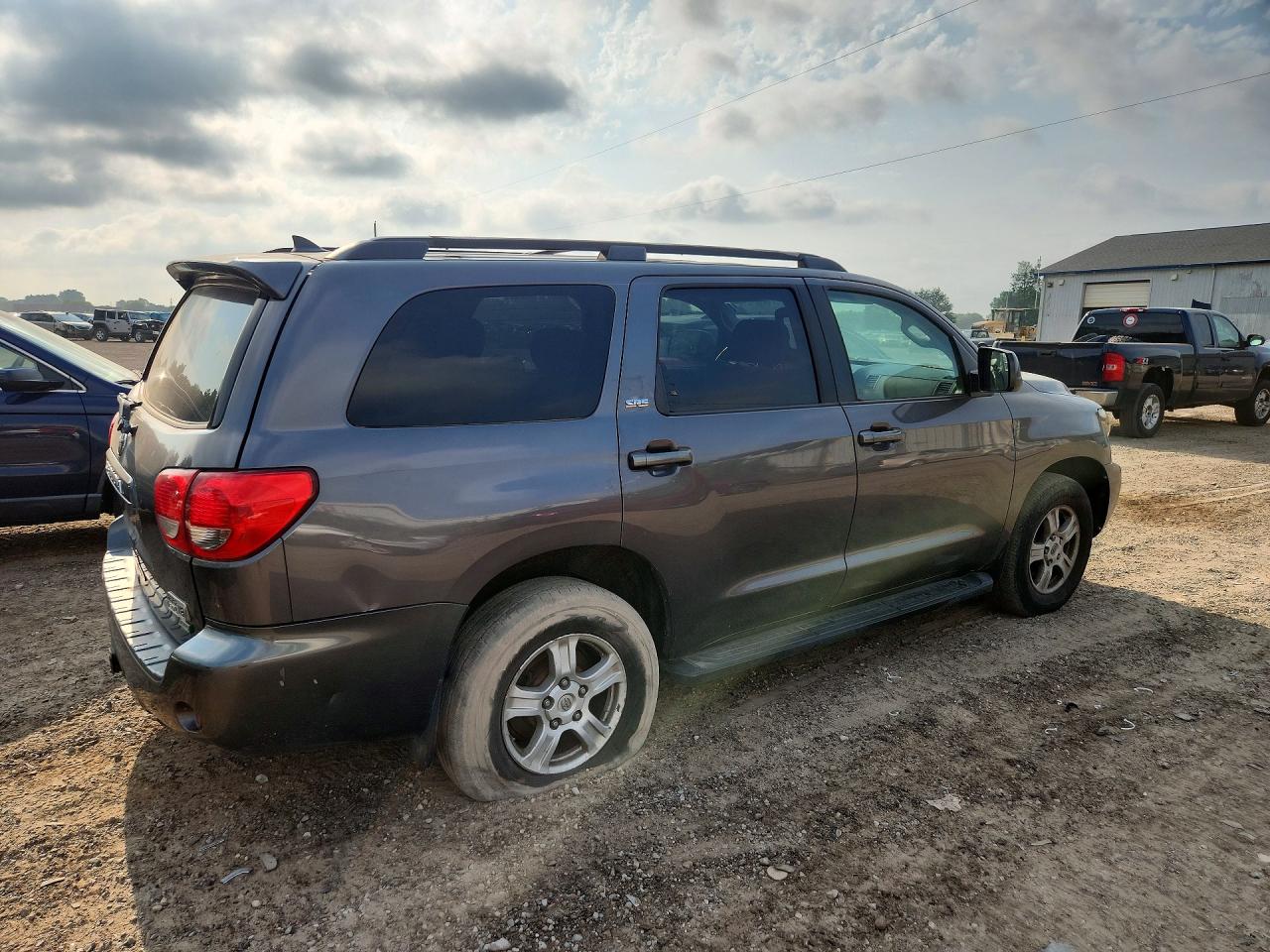 2011 Toyota Sequoia Sr5 Black vin: 5TDBW5G14BS047972