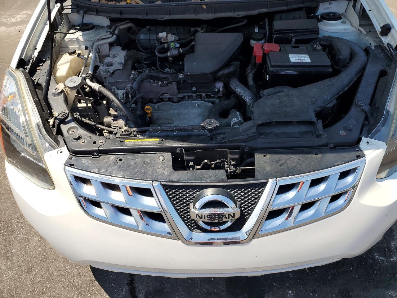 2015 Nissan Rogue Select S Белый vin: JN8AS5MT5FW650291