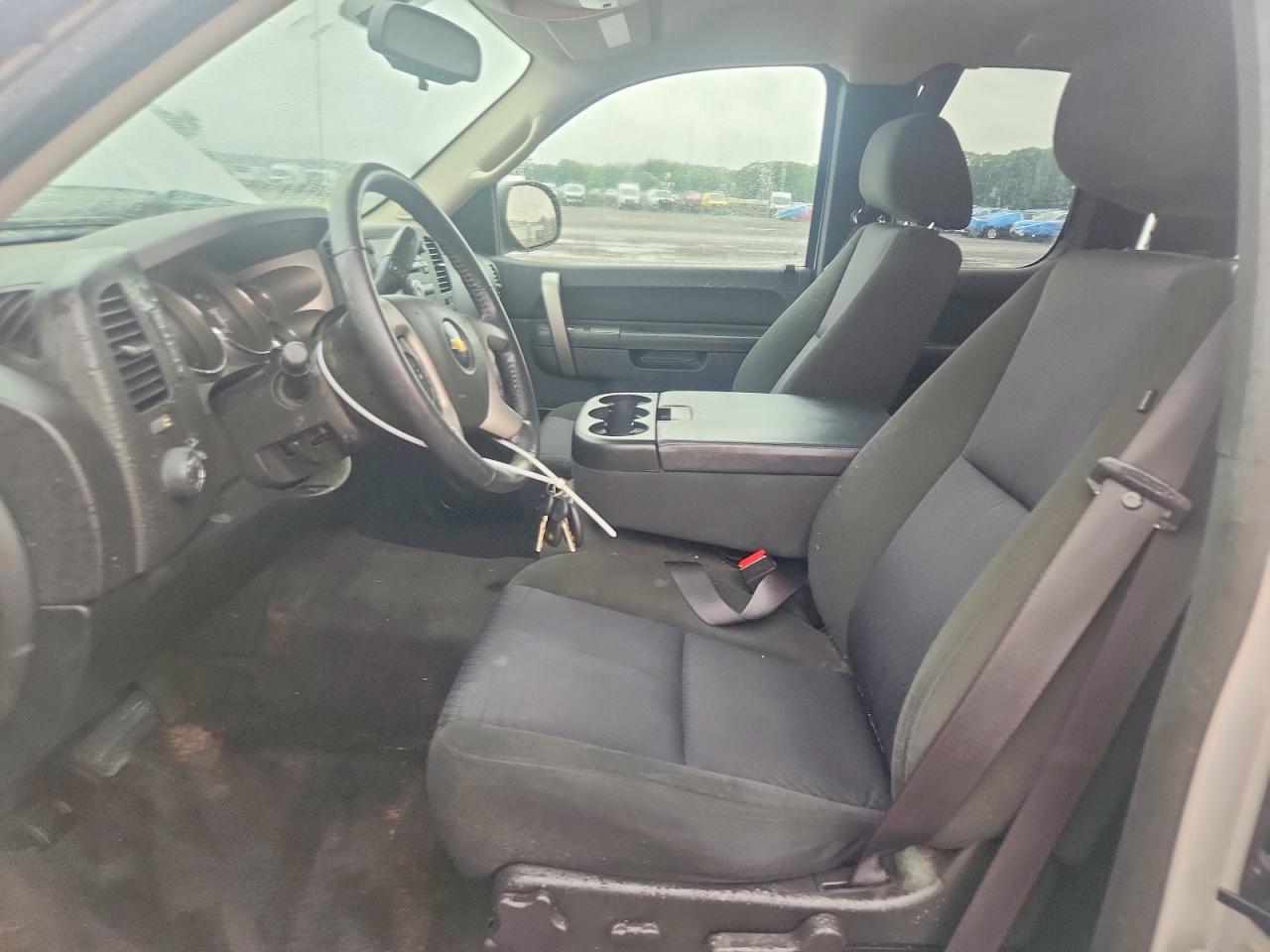 2011 Chevrolet Silverado K1500 Lt Silver vin: 1GCRKSE31BZ205888