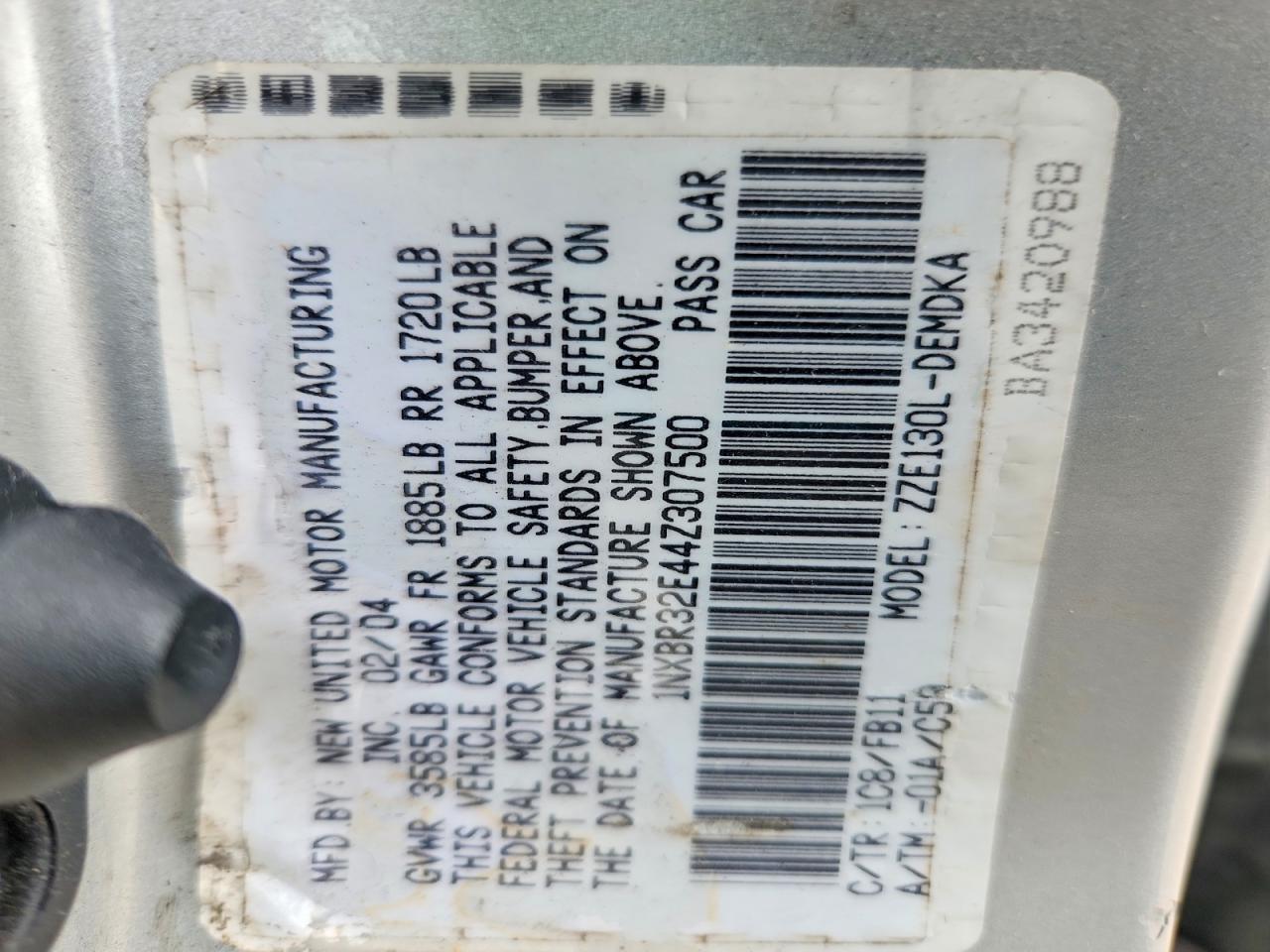 2004 Toyota Corolla Ce Silver vin: 1NXBR32E44Z307500