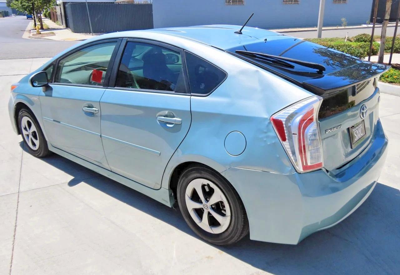 2014 Toyota Prius Two Blue vin: JTDKN3DU1E1829038