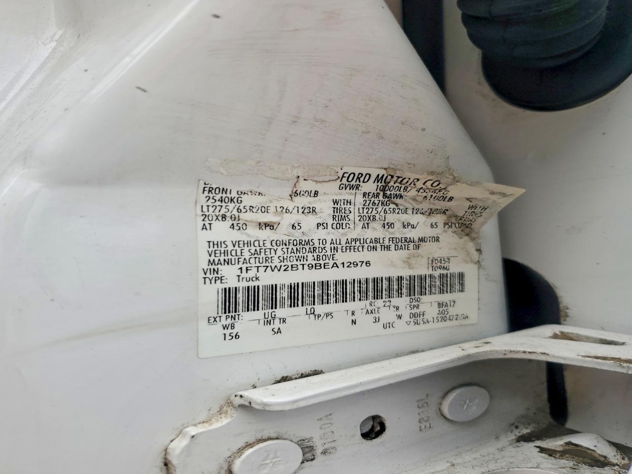 2011 Ford F250 Super Duty White vin: 1FT7W2BT9BEA12976