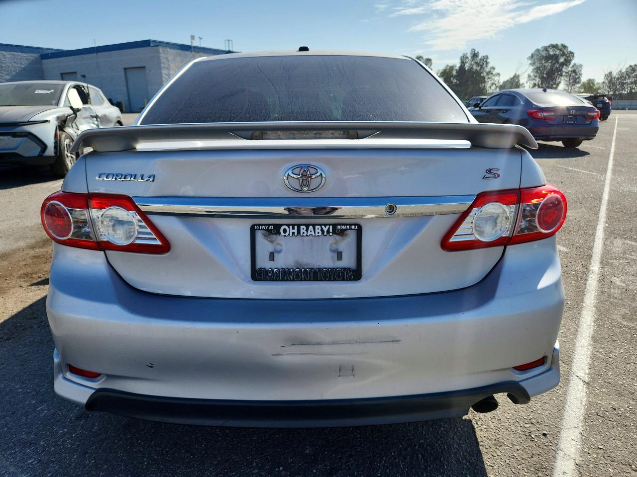 2011 Toyota Corolla S Silver vin: 2T1BU4EE5BC613698
