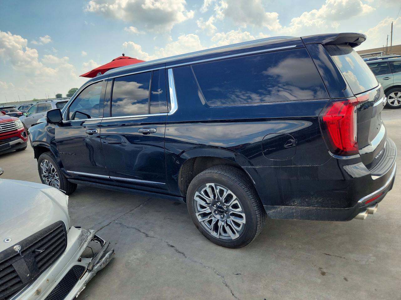 2023 Gmc Yukon Xl Denali Ultimate Black vin: 1GKS2KKL4PR166392
