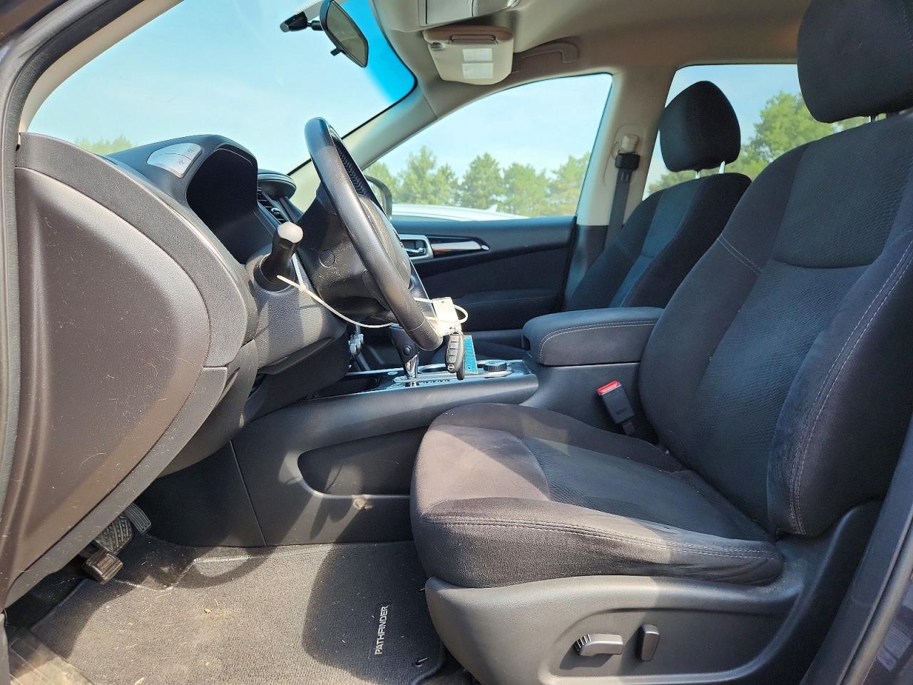 2014 Nissan Pathfinder Sv Gray vin: 5N1AR2MM7EC709481