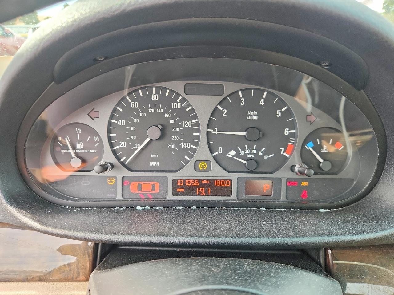 2002 Bmw 325 I Black vin: WBAEV33482KL76862