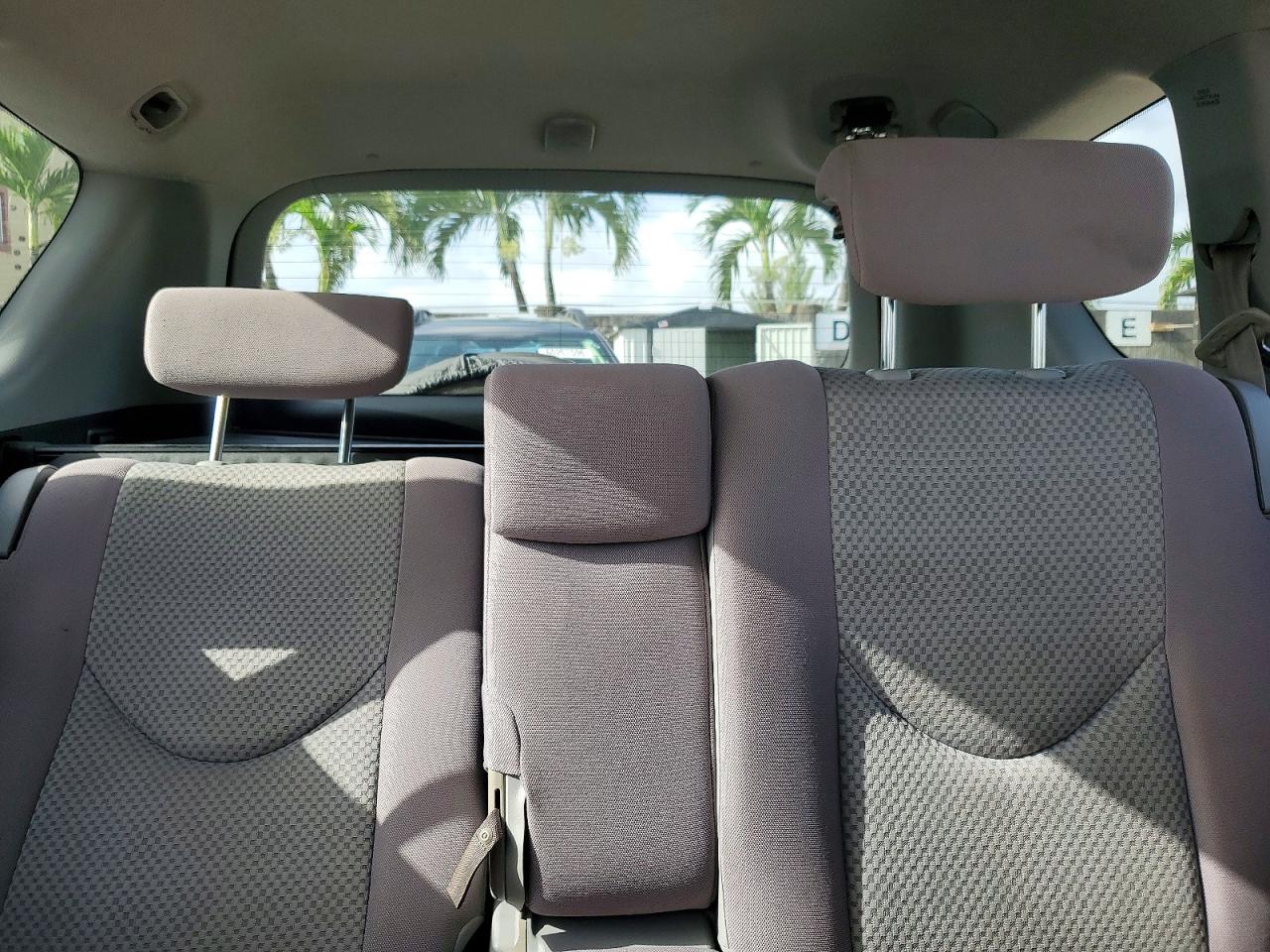 2008 Toyota Rav4 Base Серебряный vin: JTMZD33V286071763