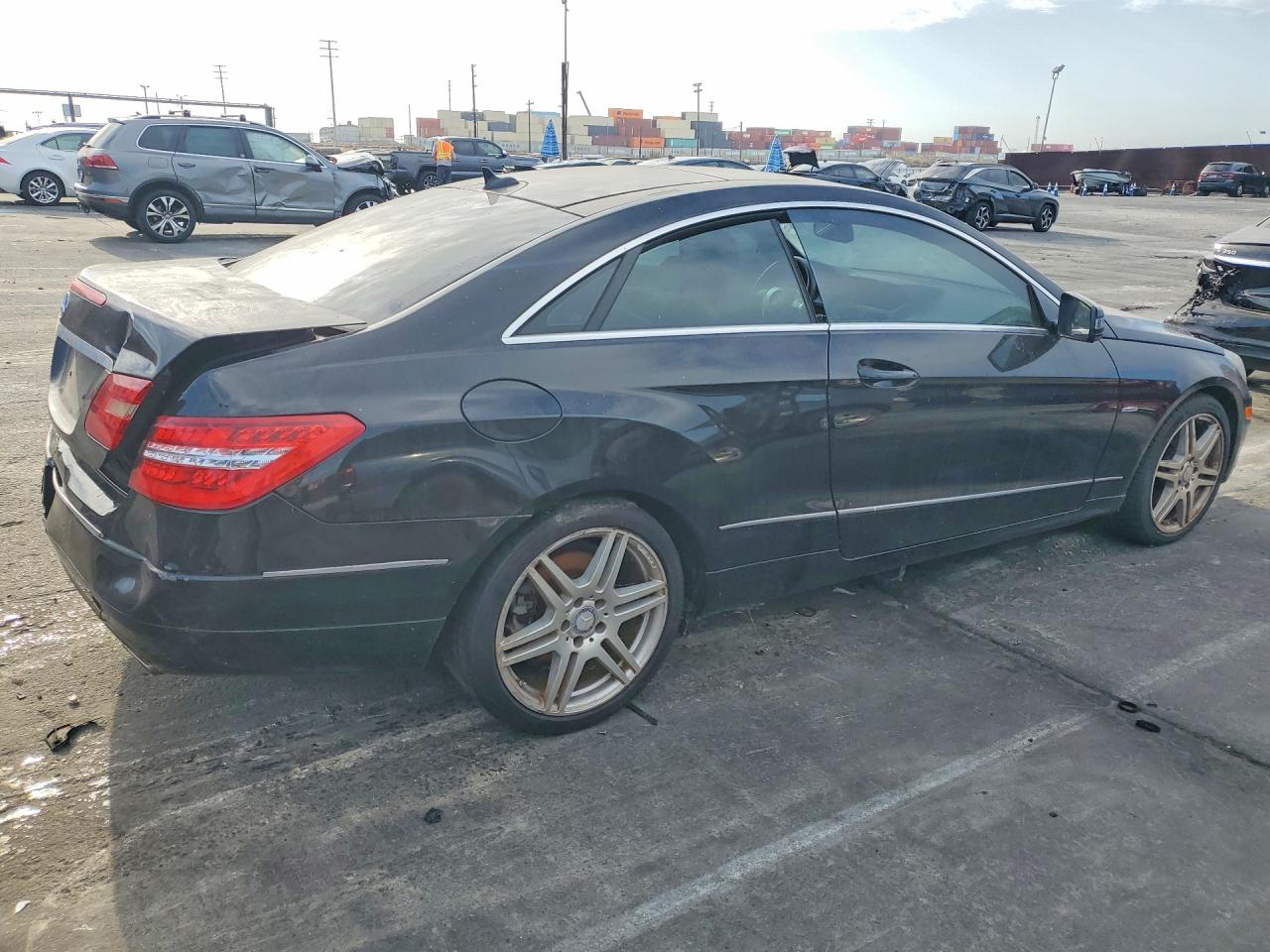 2012 Mercedes-benz E 350 Черный vin: WDDKJ5KBXCF162243