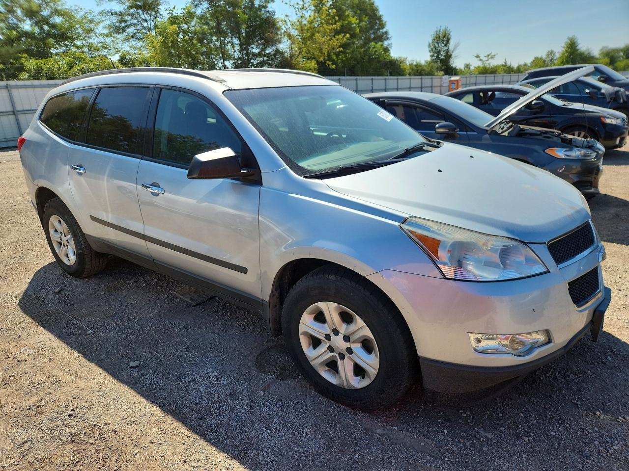 2012 Chevrolet Traverse Ls Gray vin: 1GNKRFEDXCJ418715