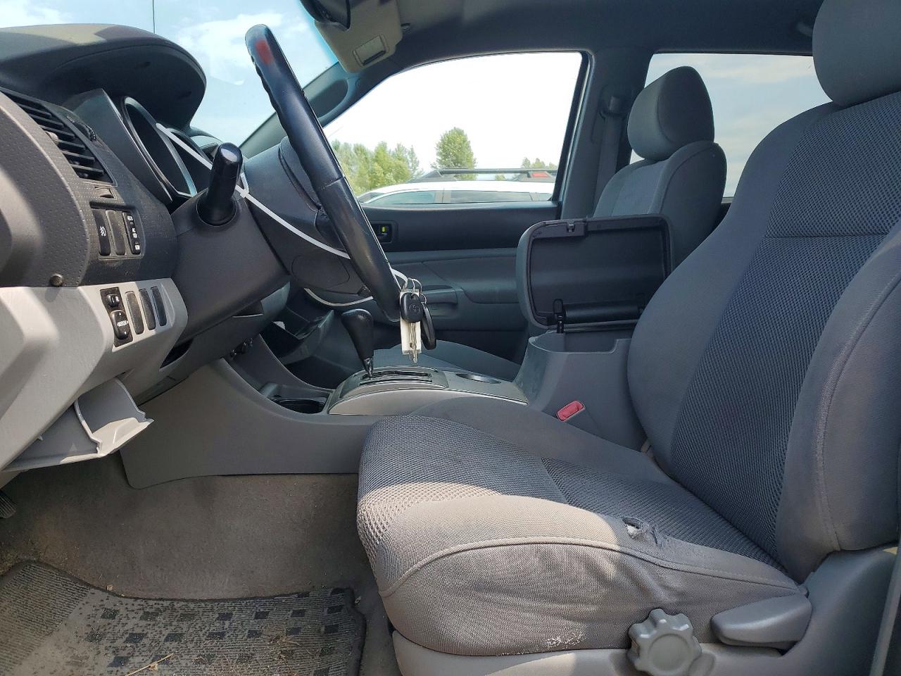 2005 Toyota Tacoma Double Cab Long Bed Silver vin: 5TEMU52N75Z124740