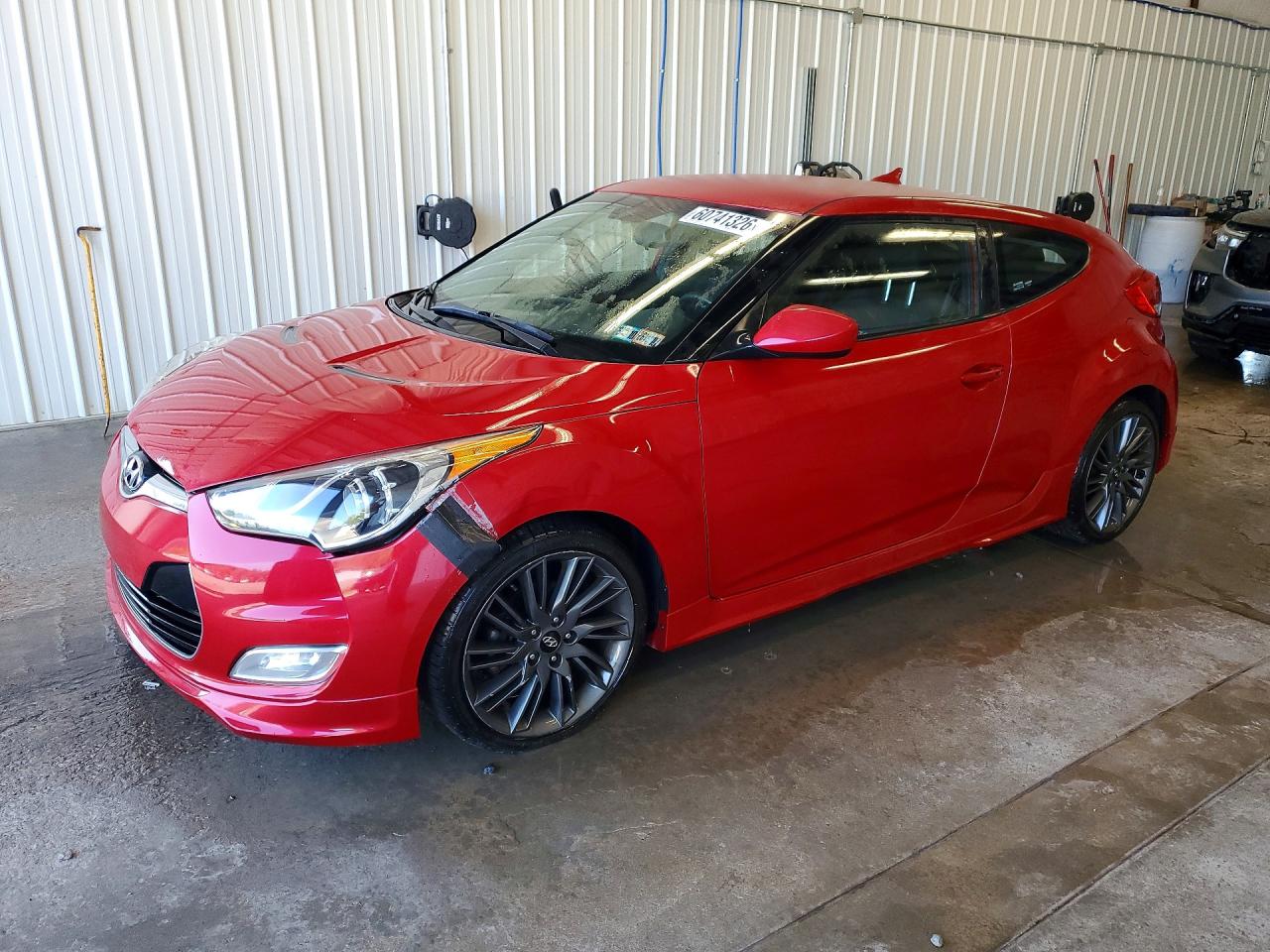 2013 Hyundai Veloster Re Mix Red vin: KMHTC6AD5DU141455