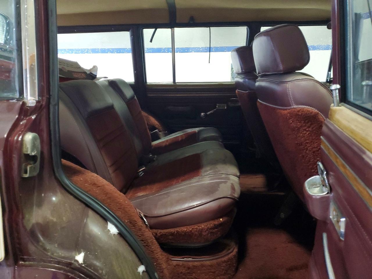 1988 Jeep Grand Wagoneer Brown vin: 1JCNJ15U1JT058363