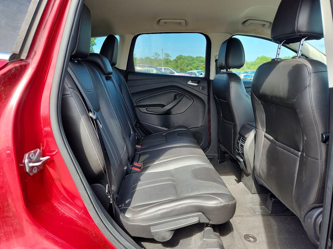 2013 Ford Escape Titanium Red vin: 1FMCU0J90DUD76058