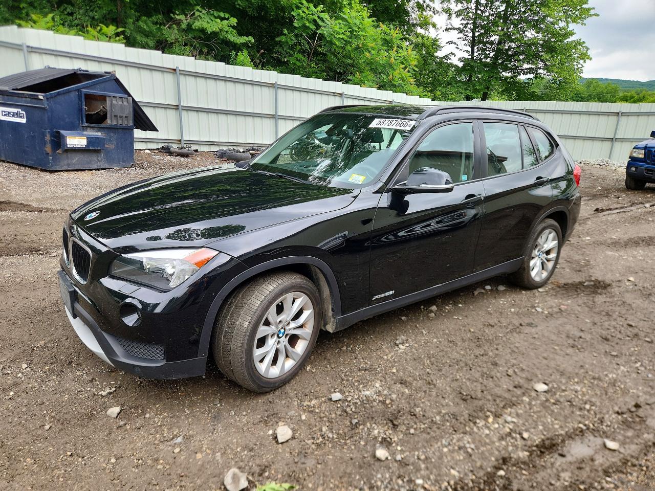 2014 Bmw X1 Xdrive28i Черный vin: WBAVL1C59EVY17064
