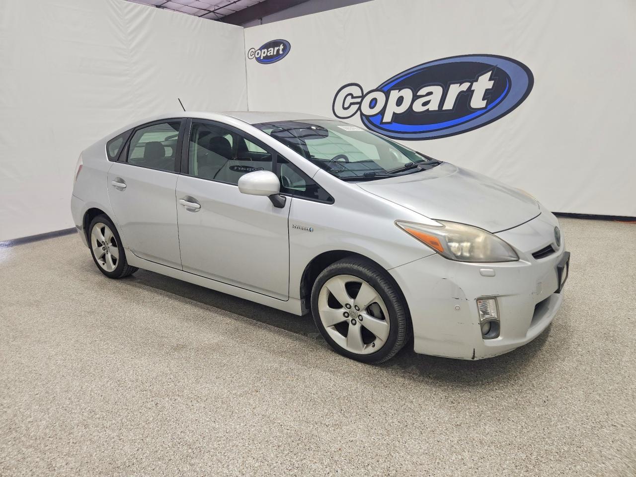 2010 Toyota Prius V Silver vin: JTDKN3DU5A1058268