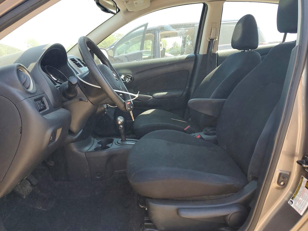 2013 Nissan Versa 1.6 S Gray vin: 3N1CN7AP8DL890102