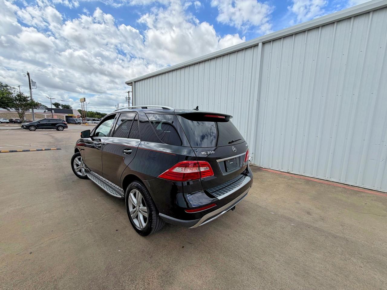 2015 Mercedes-benz Ml 350 4matic Черный vin: 4JGDA5HB7FA582131