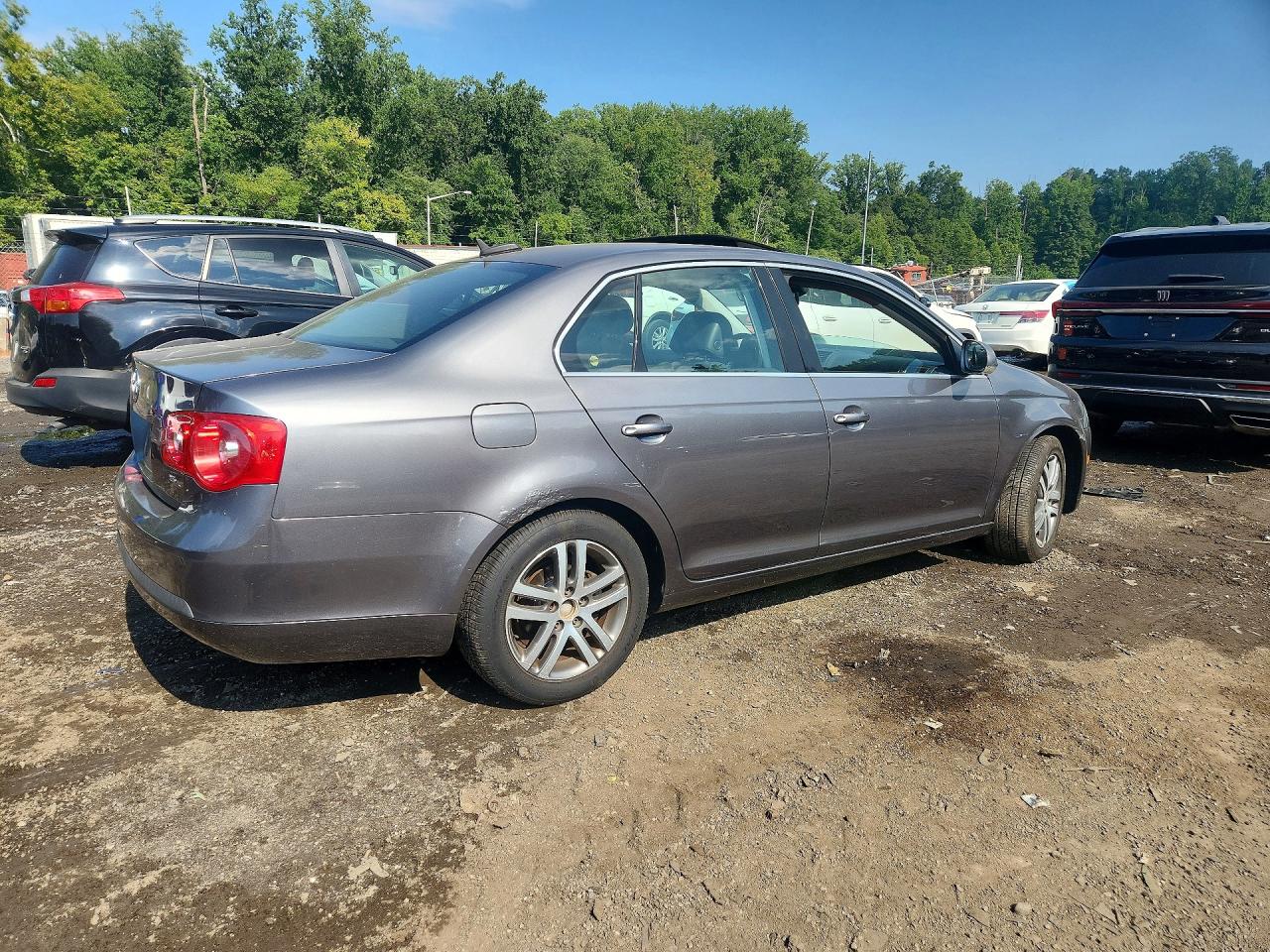 2005 Volkswagen New Jetta 2.5l Option Package 2 Gray vin: 3VWDF71K65M640871