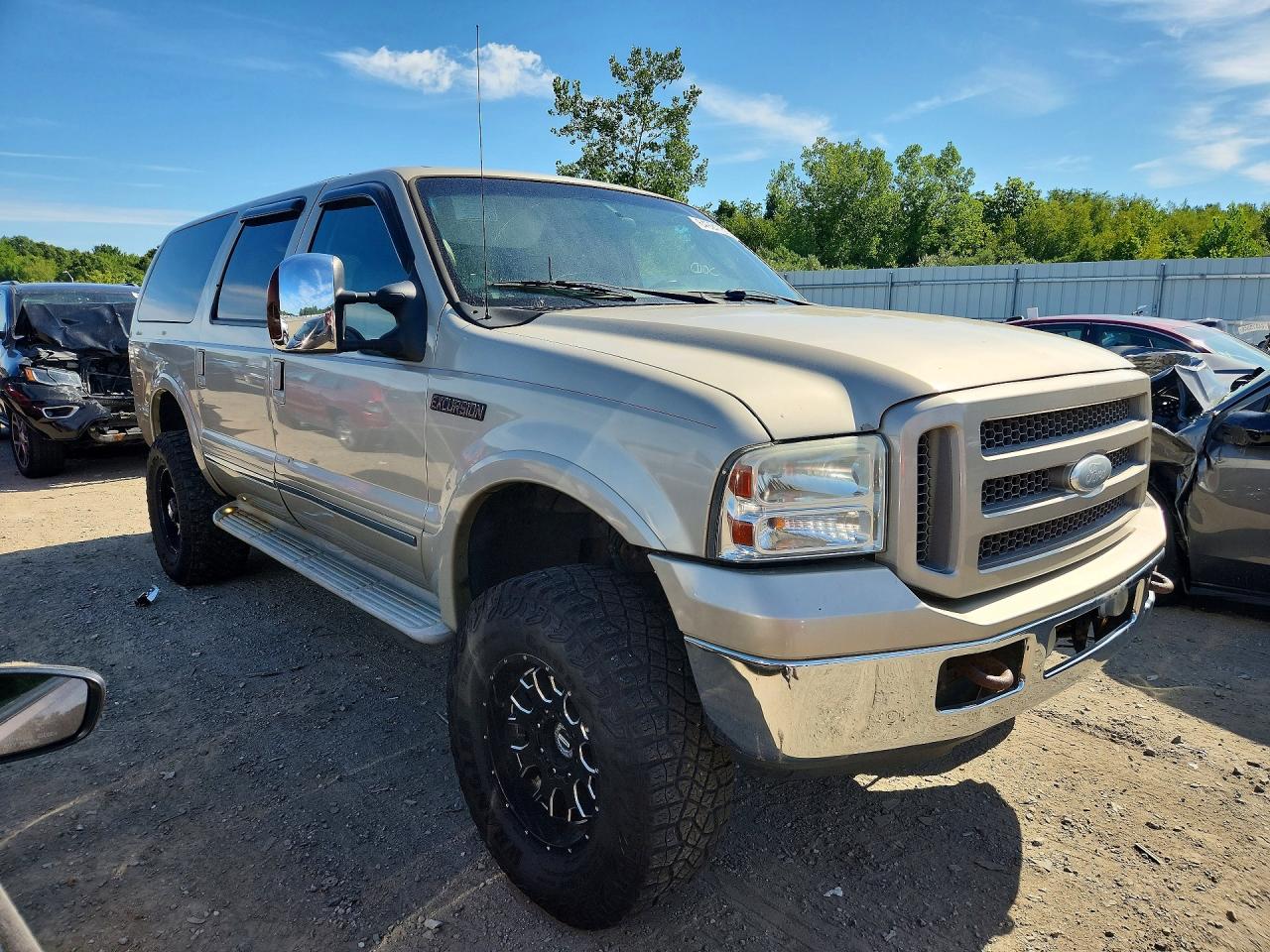 2005 Ford Excursion Limited Tan vin: 1FMNU43S75EA74181