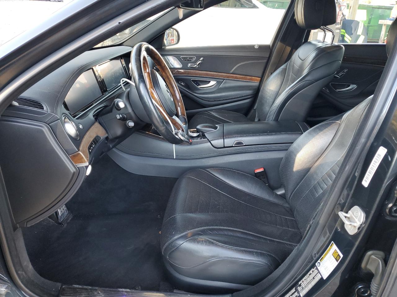 2014 Mercedes-benz S 550 Black vin: WDDUG8CBXEA009949