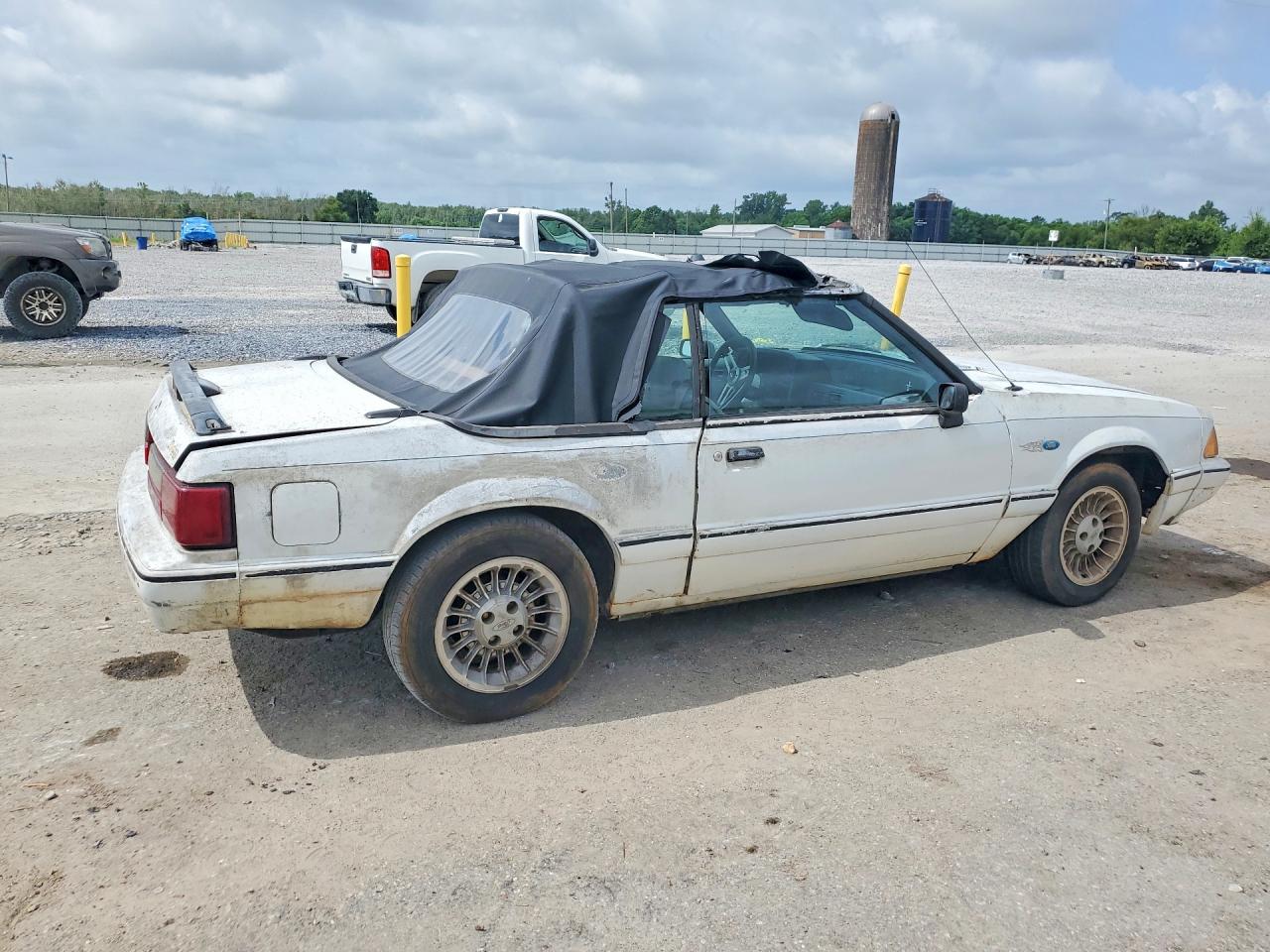 1993 Ford Mustang Lx White vin: 1FACP44M5PF111802
