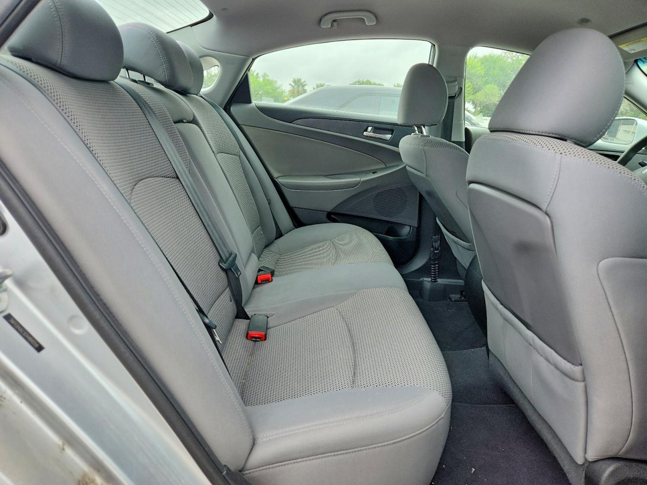 2012 Hyundai Sonata Gls Серебряный vin: 5NPEB4AC3CH484558