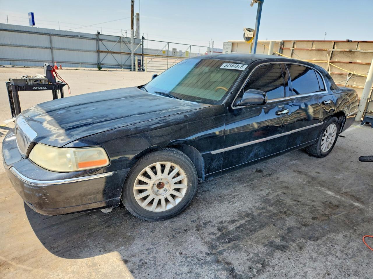 2008 Lincoln Town Car Signature Limited Black vin: 2LNHM82V98X639453