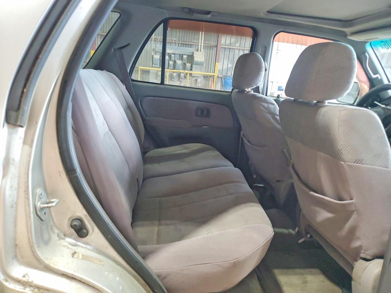 2001 Toyota 4runner Sr5 Silver vin: JT3GN86R610190364