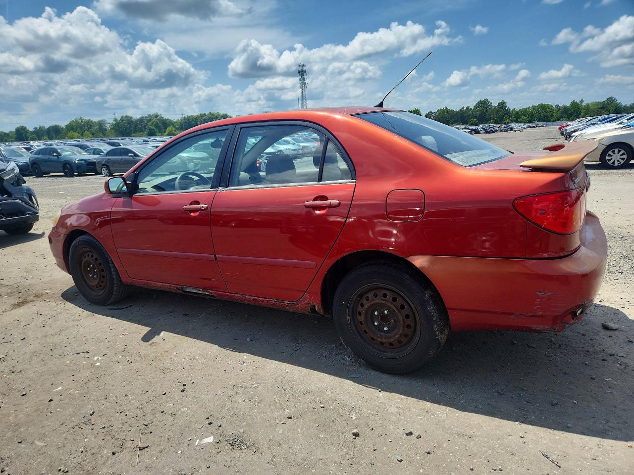 2004 Toyota Corolla Le Red vin: 2T1BR32E64C283458