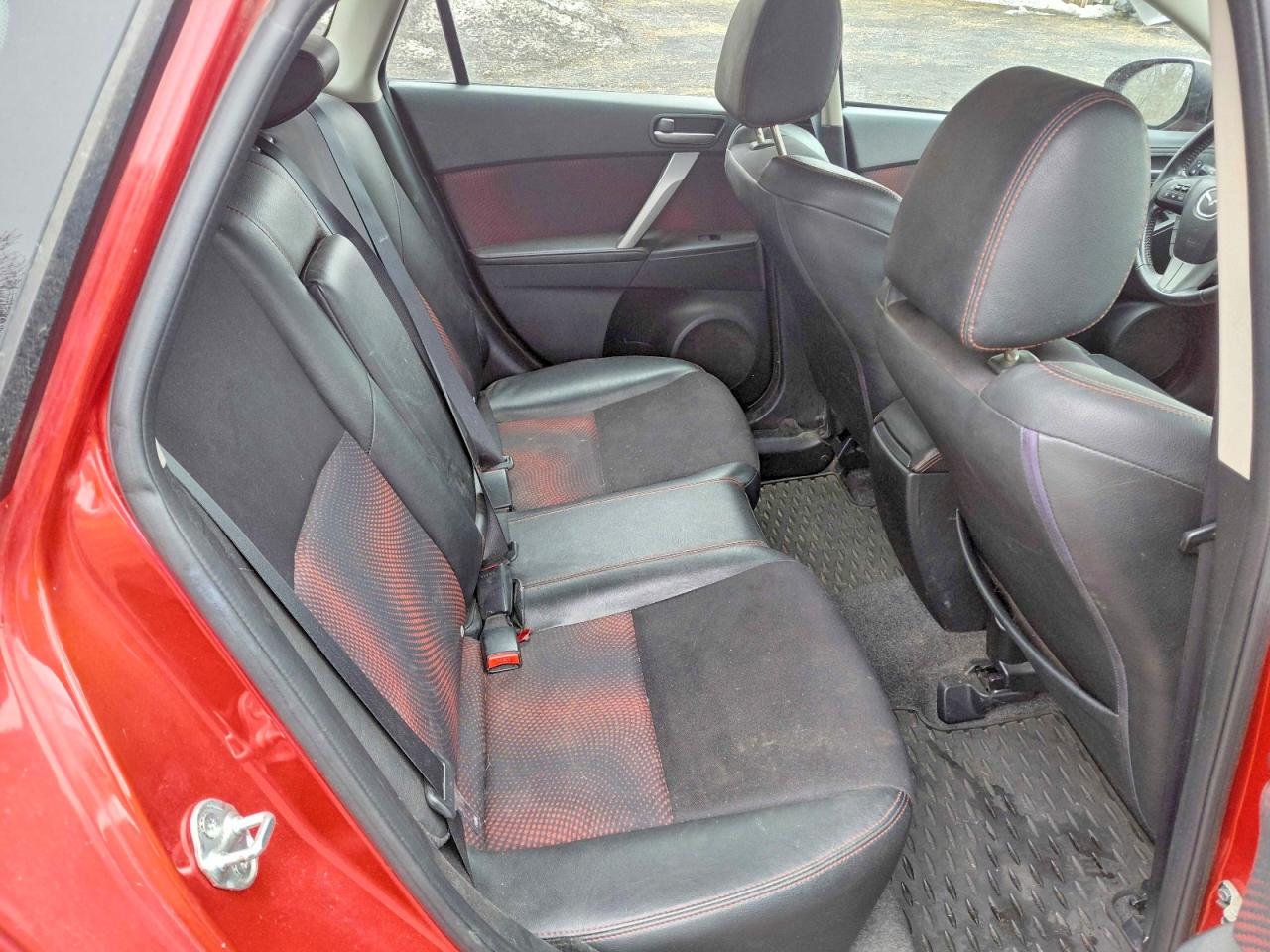 2011 Mazda Speed 3 Red vin: JM1BL1K44B1442444
